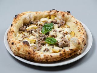 Patate al forno e salsiccia