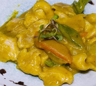 52. Pollo Al Curry