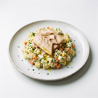 Ensaladilla Con Ventresca