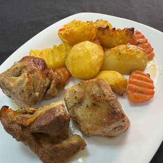 Teleće pečenje sa krompirom