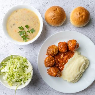 Obrok ĆUFTE SA PIREOM