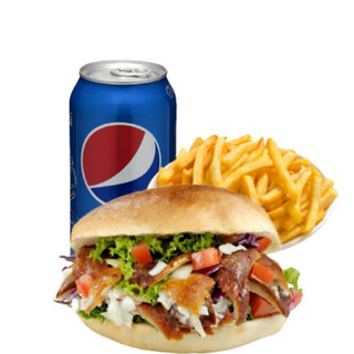 Kebab solo carne con patatas y bebida