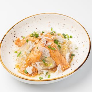 Паназиатская каша с лососем