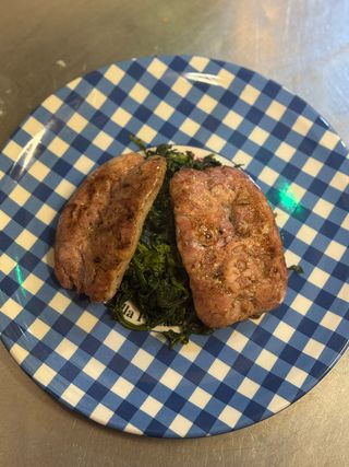 salsiccia e contorno del giorno