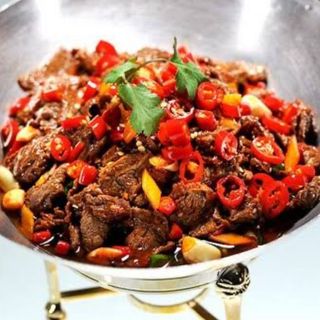 Manzo saltato in scodella