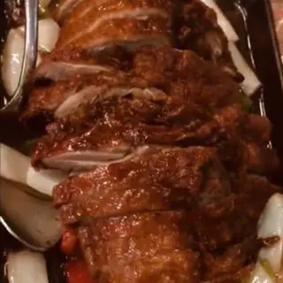 M9. Pato Con Cebolla A La Plancha