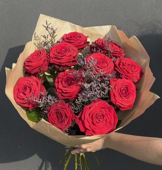 Red Naomi w towarzystwie