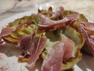 Flores De Alcachofa Con Jamón Ibérico (5 Uds.)