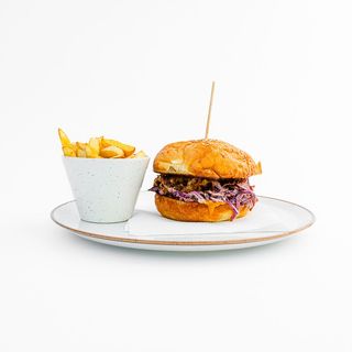 Pulled pork burger