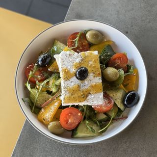 САЛАТ ГРЕЦЬКИЙ (380 г)