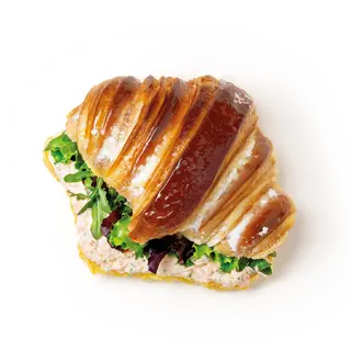 Croissant Salmón, Queso Philadelphia y Cebollino