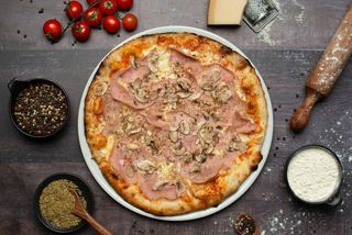 Pizza Capricciosa 32cm