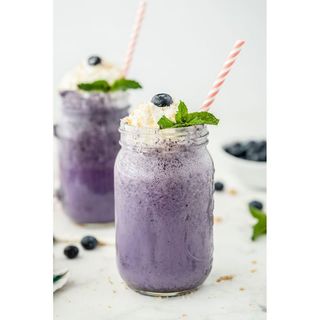 Blueberry Milkshake