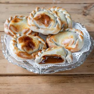 Empanada de Dulce de Leche  