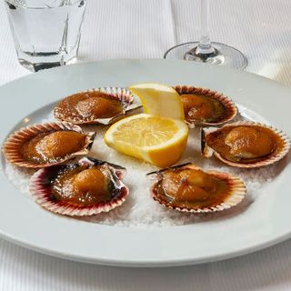 Zamburiñas Gratinadas Al Albariño