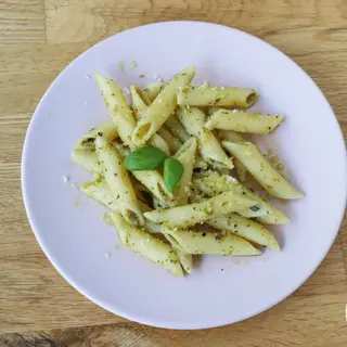 Massa ao pesto
