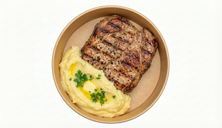 MENIU Ceafa de porc la gratar, garnitură și bautură răcoritoare