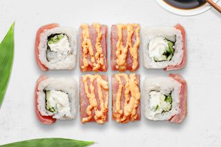 Філадельфія з фламбованим тунцем