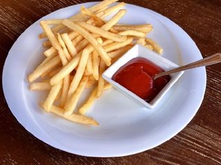 Картопля фрі (130 /50г)