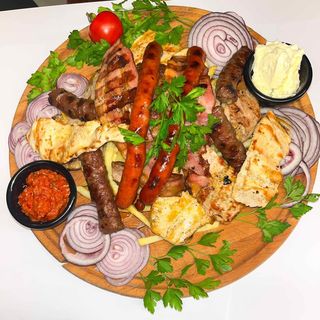 Mešano meso za dve osobe 1 kg