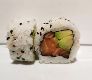 Uramaki salmone - 8 pezzi