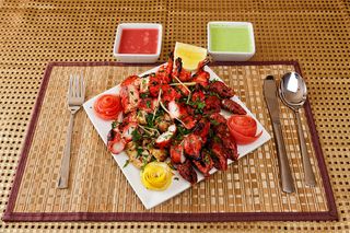 Półmisek rozmaitości z pieca tandoori