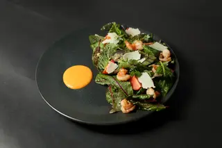 Salată cu creveti si avocado
