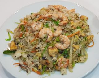 Chao Fan Primavera ( inclui ovo)