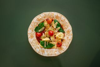 Tortellini de ricotta e espinafres