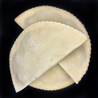 Czebureki z kurczakiem i serem