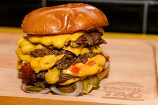 Classic triple - double burger