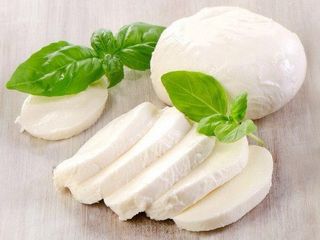 Сыр моцарелла (50г)