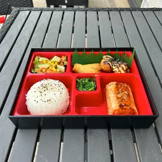 Bento salmone A