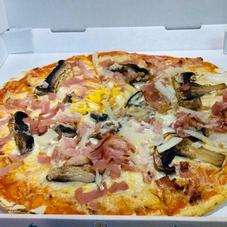 Pizza Americana  (33 Cm.)