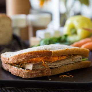 Kayu sendvič s grillanim tofuom 200g Zrno