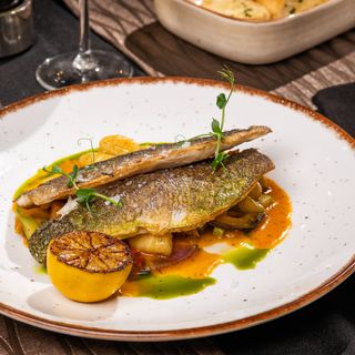 Biban de mare cu gnocchi si legume al dente