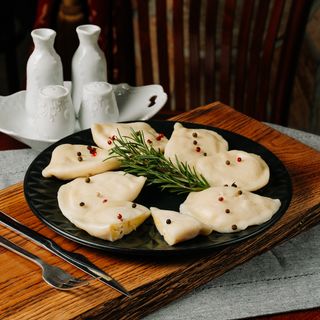 Pierogi z serem i ziemniakami „ruskie”