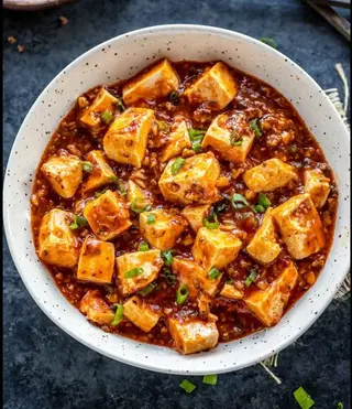 86. Mapo Tofu con carne picante