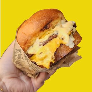 Cheesy Smash Burger