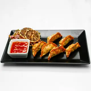 Pierożki Gyoza warzywne 6 szt