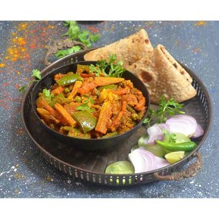 Punjabi thali (veg)