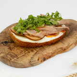 Sandwich cu rață și pere