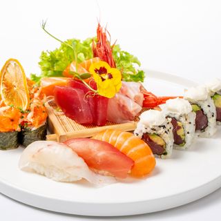 197. Sushi medio - 23 pezzi