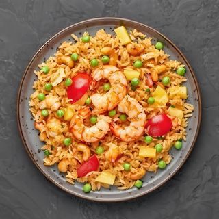 27. Arroz frito con gambas