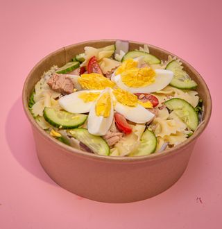 HYDROZAGADKA - sałatka z tuńczykiem, duża. 