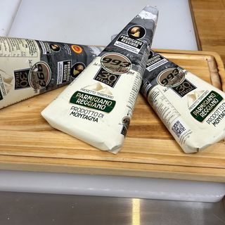 Parmigiano Reggiano curado 30 meses 