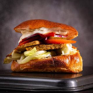 Tempeh Vegan Burger (wegański)