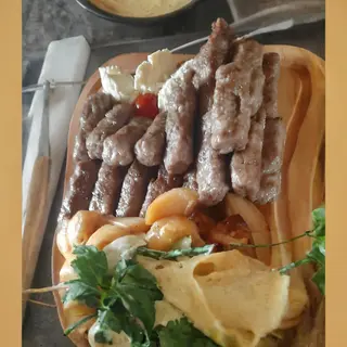 Ćevapi na kajmaku 400g