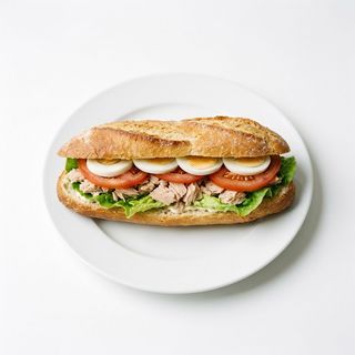 Bocadillo Vegetal De Atún