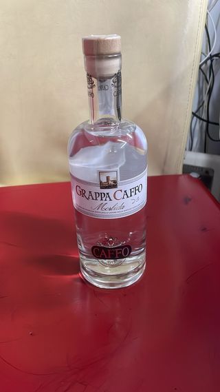 Grappa bianca